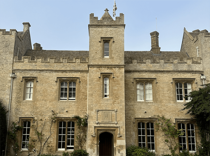Weston Manor Hotel